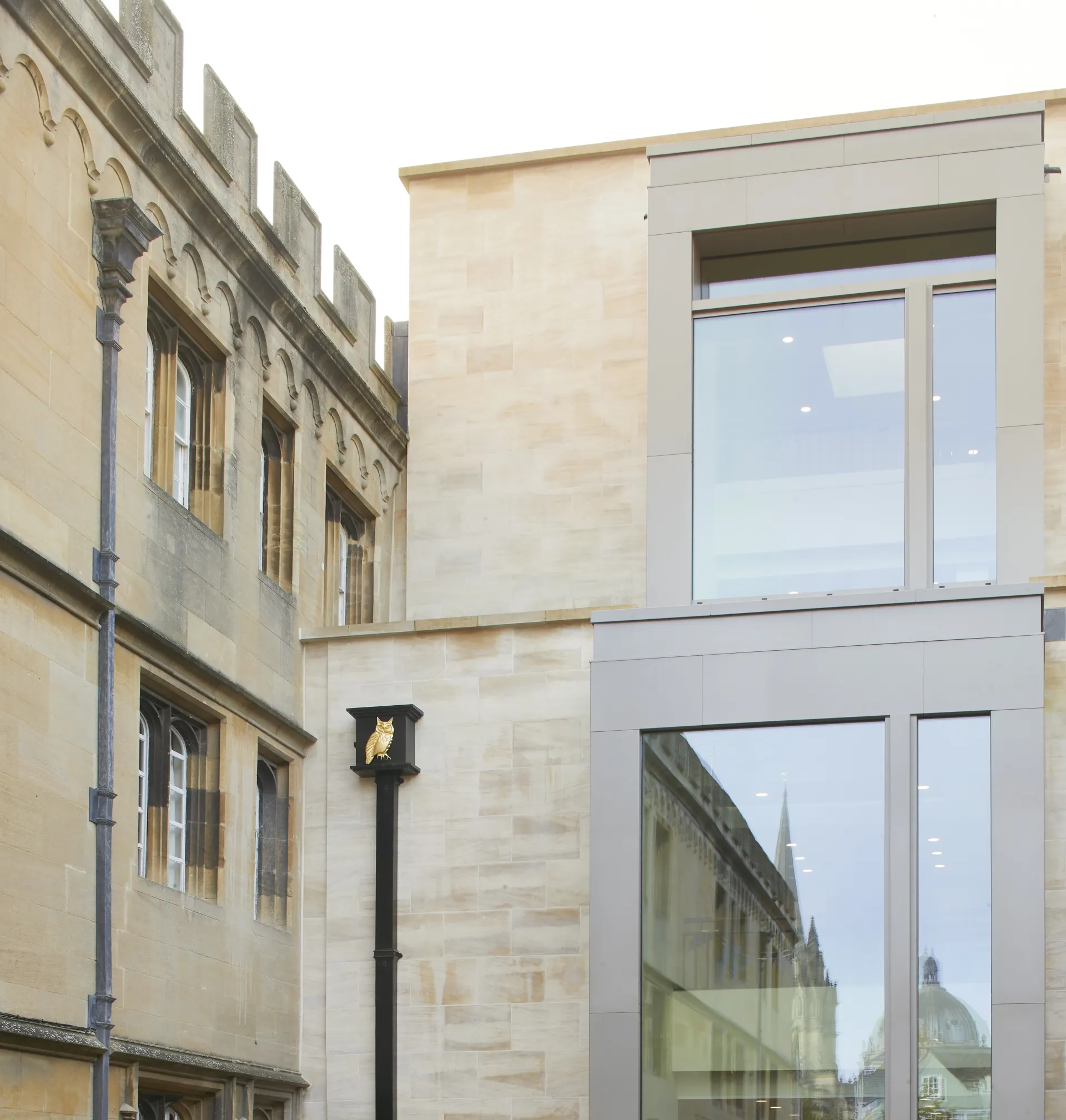 Wright Wright Corpus Christi College Oxford UK Oriel Window with reflection